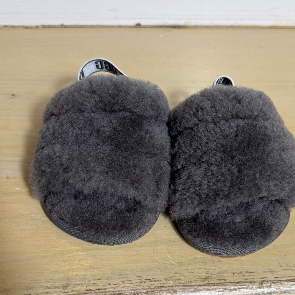 UGG Fluff Yeah Charcoal Grey Sheepskin Slingback Slides Slippers Toddler Size 4